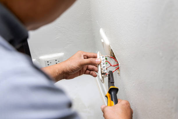 Best Electrical Contractors for Businesses  in Burbank, IL