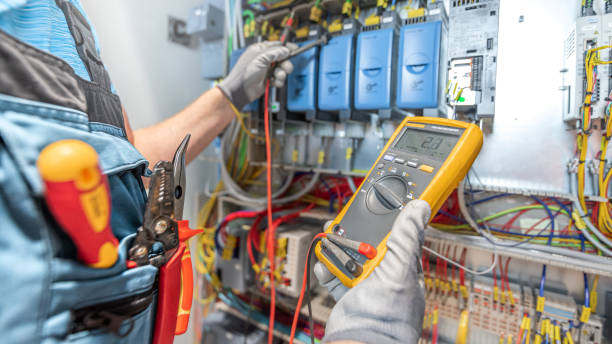Electrical Outlet Repair in Burbank, IL